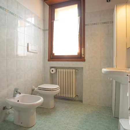 Casa Aurora - 10 Min Da Gardaland & Di Garda Apartment *